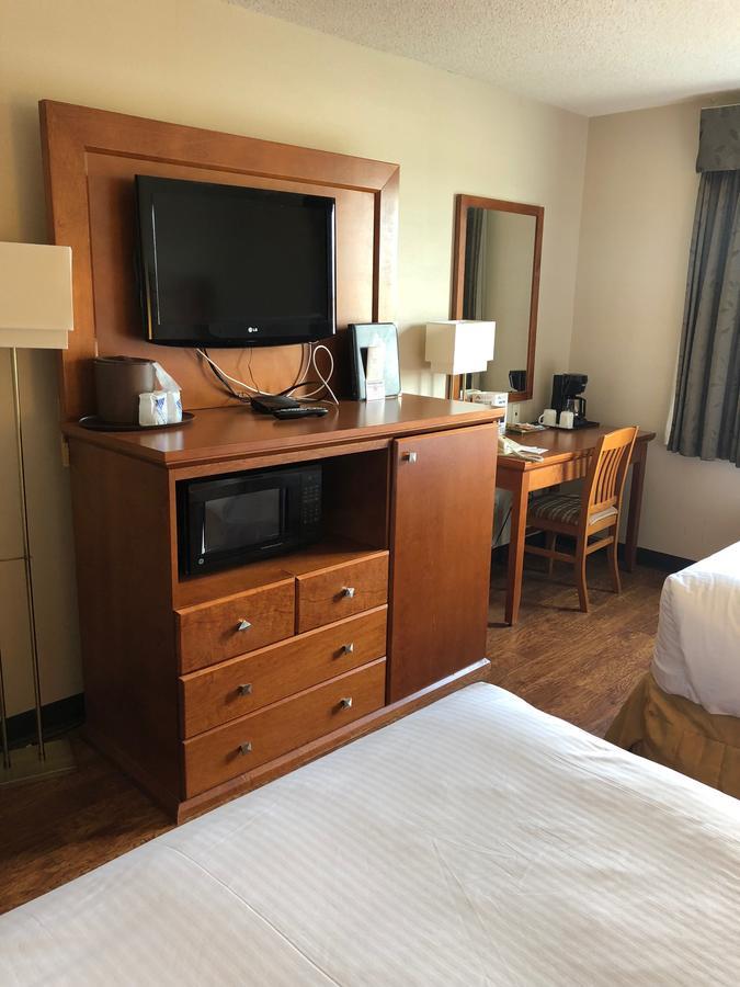 St. Albert Inn & Suites Saint Albert Exteriör bild